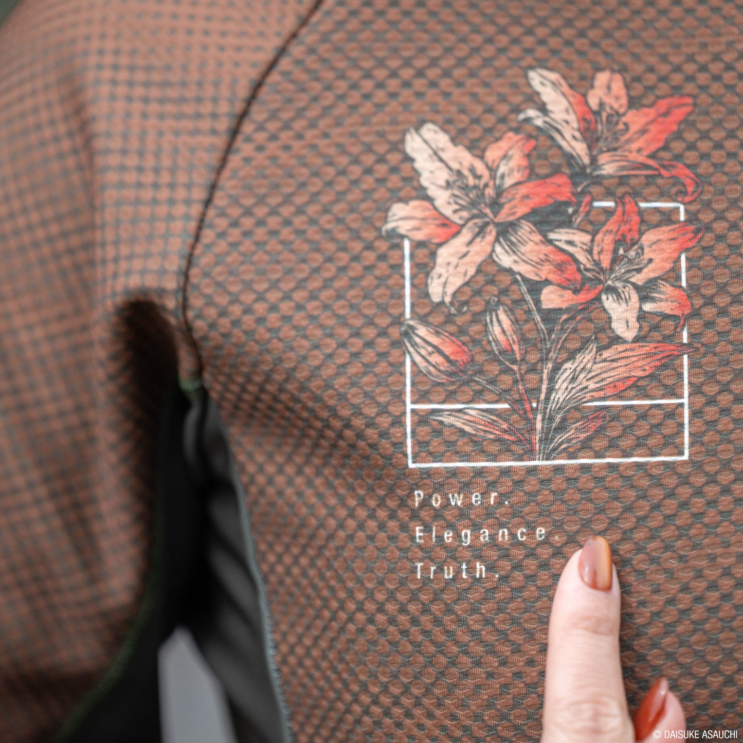 ライトサーモジャケット（STEEL BLOOM）